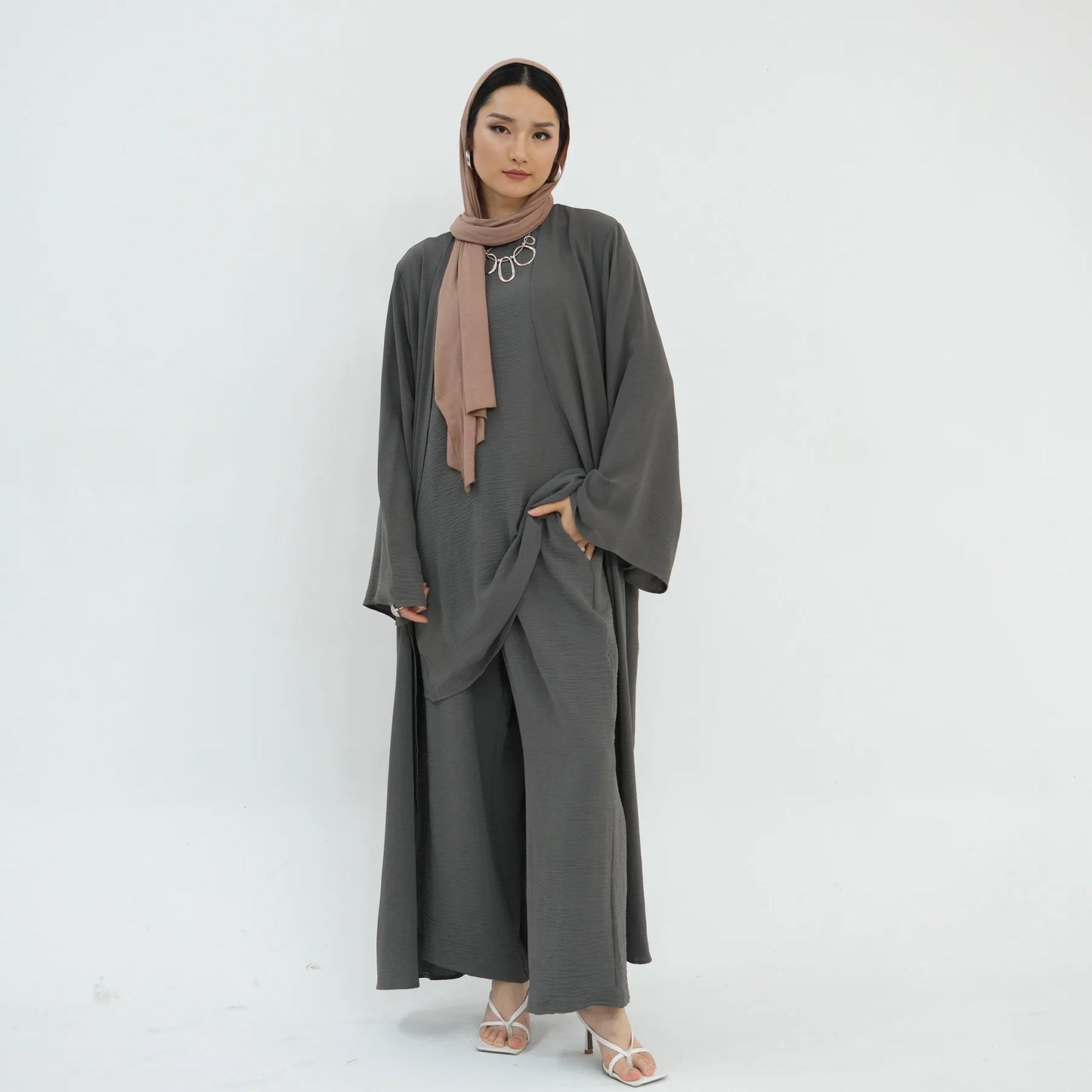 Dubai Abaya Set – Djellaba, Dress & Pants